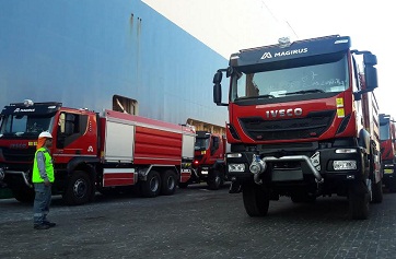 Llegaron a Iquique modernos carros de bomberos