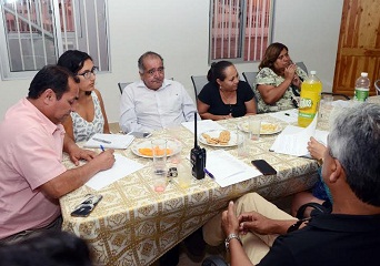 Cierre del vertedero; compromiso que asumió el alcalde de Alto Hospicio ante vecinos de El Boro