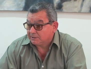 Nombre de Luis Caroca, ex preso político y activista de DDHH, aparece en los registros de Gendarmería: «Los libros hablan por sí solos», dice impactado