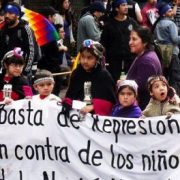 Escuelas convertidas en cuarteles: La dramática realidad de los niños mapuches