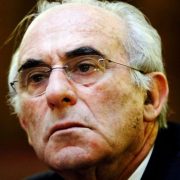 Sergio Bitar se desmarca del laguismo: “No me parece descalificar a Guillier como populista, porque no lo es, es un hombre de centroizquierda y es serio”