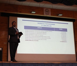 Alcalde de Pozo Almonte acusa deuda de arrastre de gestión anterior de más de $ 1.288 millones en municipio