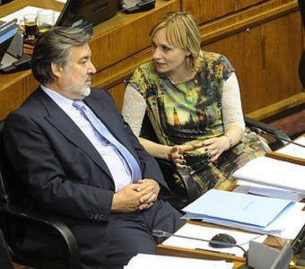 Líderes de la Nueva Mayoría rechazan decisión DC y ponen en duda lista única parlamentaria