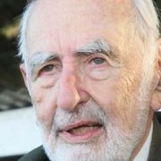 La vergüenza general que deja el intento de homenaje a Agustín Edwards en el Senado