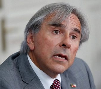 Confesión no salva a Moreira: Corte de Apelaciones lo desafuera por emitir boletas falsas al grupo Penta