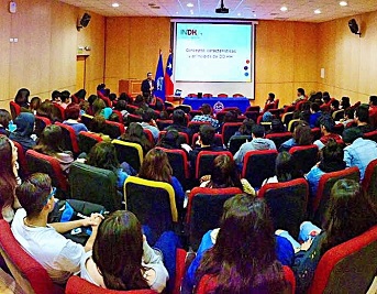 Iniciaron capacitación de DD.HH. a jóvenes de 3º y 4º Medio, gracias Programa Propedéutico de la UNAP y el INDH Tarapacá