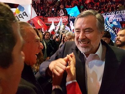 Jorge Soria asiste a proclamación presidencial de Alejandro Guillier y destaca el enfoque regionalista que ambos comparten