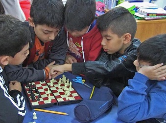 Más de mil alumnos participan de innovador sistema para aprender Matemáticas y Educación Física