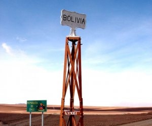 Ministerio de Defensa de Bolivia  anuncia que abrirá zanjas en frontera con Chile