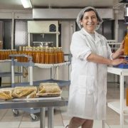 Emprendedora de Pica, será mentoras de dos mujeres de Honduras que fortalecerán sus iniciativas económicas