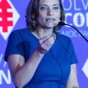 Carolina Goic pone en suspenso candidatura presidencial tras respaldo de Junta Nacional DC a diputado Rincón