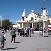 Con la llegada de devotos durante el fin de semana, partió peregrinación para participar en fiesta de La Tirana
