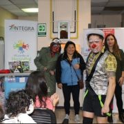 Presentan arte Clown a los niños de pediatría del Hospital Regional de Iquique