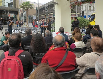 En emotiva ceremonia, familiares, compañeros y amigos  rindieron homenaje a los detenidos desaparecidos