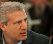 Diputados DC ponen sus repostulaciones a disposición de Goic para presionar a Rincón