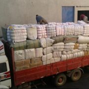 Era hora: A partir del 17 de septiembre trabajadores no podrán cargar más de 25 kg