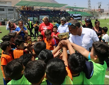 Dan el vamos a las obras de mejoramiento del complejo deportivo «Alejandro Soria Varas»