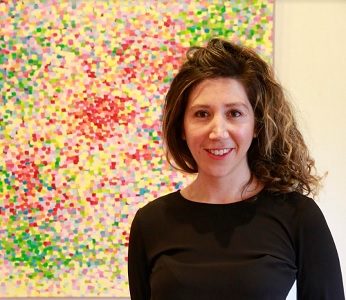 Artista iquiqueña Pía Giannoni expone óleos sobre tela destacando la luz y la naturaleza como fuente de inspiración