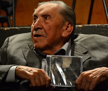 A los 98 años, Vicente Bianchi presenta disco con obras inéditas. álbum fue grabado por la Orquesta de Cámara de Chile