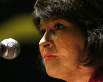 «No jueguen con nuestro dolor», la carta con que Carmen Gloria Quintana responde al fallido cierre de Punta Peuco