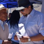 No fue posible obtener versión de Gobernador del Tamarugal, frente a acusaciones en su contra. Se encontraba en terreno en Colchane