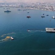 La EPI confirma que 8 mil son los litros de aceite de pescado que se derramaron sobre el muelle del espigón y 4 mil litros en el mar