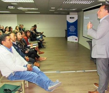 Proyecto «Diseño de experiencias memorables” presenta 30 relatos turísticos y productos gráficos de la provincia del Tamarugal