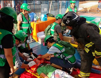 Con simulacro de terremoto vecinos de Padre Hurtado-NuevoChile finalizan curso de emergencia