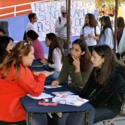 Centro de Salud de la UNAP realizó Operativo de Información y Prevención de VIH para estudiantes y funcionarios
