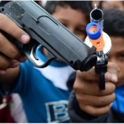 Niños en barrios pobres: cuando la violencia es el único camino
