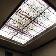 Especialista difundirá en dos talleres obra de Puesta en Valor de los Vitrales del Palacio Astoreca