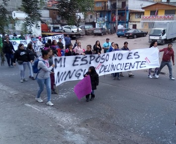 Cargadores de Zofri protestan en familia por sus demandas y sin bloquear acceso al Mall