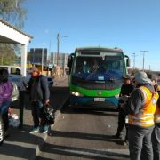 Con fiscalizaciones incógnitas con funcionarios que viajan como pasajeros, se realizan controles de tránsito