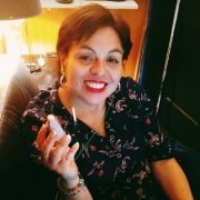 Denigrante y vejatoria desvinculación de periodista Marcela Mondaca del Sence. Ya son 12 los profesionales que perdieron su puesto de trabajo