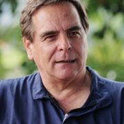 Sacerdote Felipe Berríos alude a la «mafia de los abusos sexuales» conmovido por el caso del emblemático cura Renato Poblete
