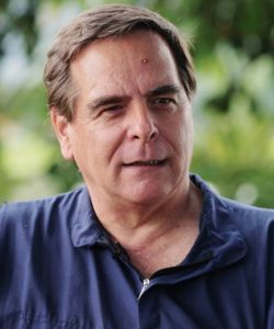 Sacerdote Felipe Berríos alude a la «mafia de los abusos sexuales» conmovido por el caso del emblemático cura Renato Poblete