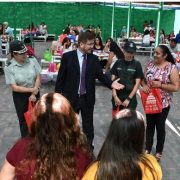 Ejemplares de la revista Condorito para hijas e hijos de internas del penal de Iquique