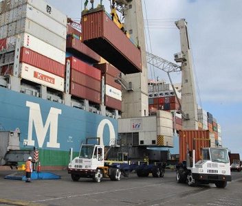 Carga de Bolivia, que se moviliza por Iquique aumenta en un 32%,, marcando un nuevo récord comercial portuario