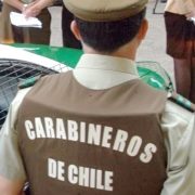 De no creerlo y justo en su día: mujeres detenidas deben entregar su sostén según instructivo de Carabineros