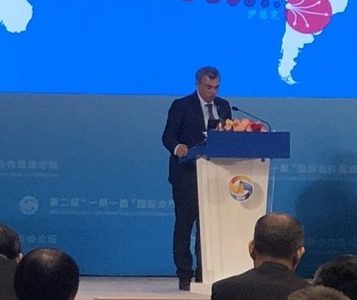 Alcalde Mauricio Soria, único edil chileno presente en el Foro Internacional más importante del mundo, que se realiza en China