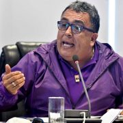 CORE Pérez Valencia logra apoyo del Pleno del Consejo para rechazar propuesta gubernamental de instalación de medidores inteligente