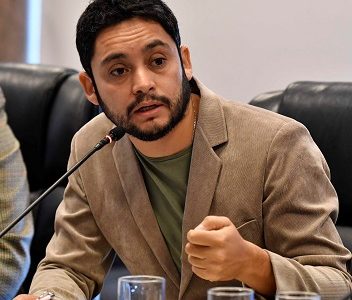 CORE  Carvajal: “Controles fronterizos a la comunidad de Colchane, impacta a lugareños y provoca crisis por protestas contra medidas del Gobierno”