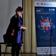 Sobre teatro social y de memorias, la actriz Malucha Pinto expuso durante el FINTDAZ 2019