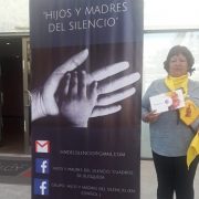 Madre de Iquique que busca a su bebé que le arrebataron al nacer, se realizó prueba de ADN