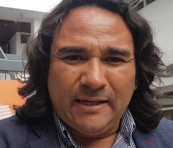 Consejero Zavala señala que inmobiliaria remató terrenos de azufrera y un tercero lo hizo con acopio. Pide investigar dónde es llevado ese material peligroso