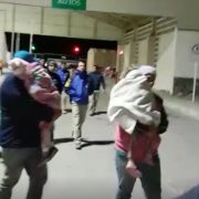 Unos 20 venezolanos, incluidas mujeres embarazadas y niños pequeños, obligados a devolverse a pie a Bolivia con un frío extremo de -5 grados. INDH presentó Amparo