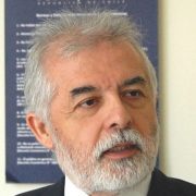 Falleció ex Defensor Penal  y destacado abogado ariqueño, Arturo Zegarra, que dedicó su vida a defensa de los DDHH