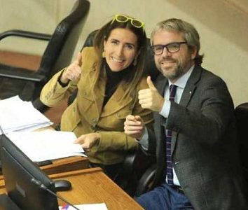 Exigen renuncia de ministra de Medio Ambiente: “Se ha burlado de Quintero y Puchuncaví”