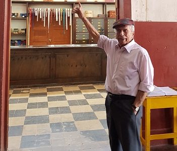 Con 95 ex Contralor de Salitrera Humberstone vuelve para recorrer la Oficina y donar valioso material que él mismo registro en 1949