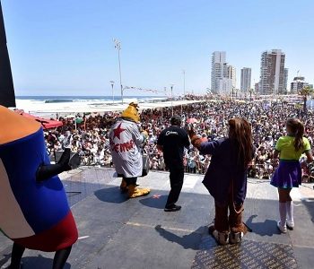 Masiva respuesta de la comunidad a la primera fiesta mascotera de Iquique, «Pet Pelusa 2019»